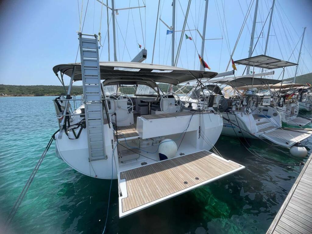 Bavaria C50 Holiday Insomnia