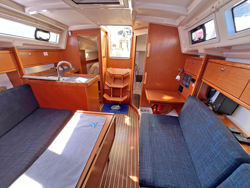 Bavaria Cruiser 33 Burin