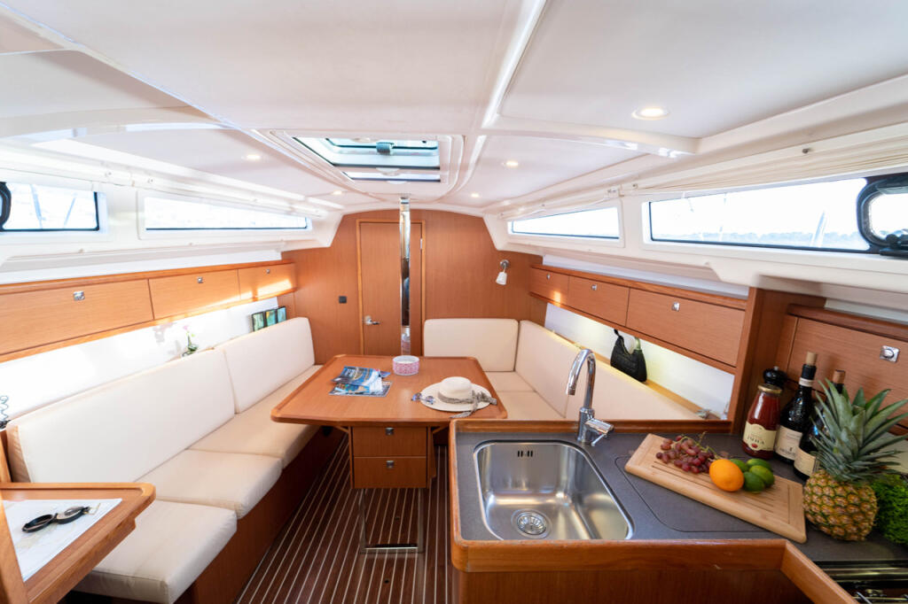 Bavaria Cruiser 33 Cleopatra