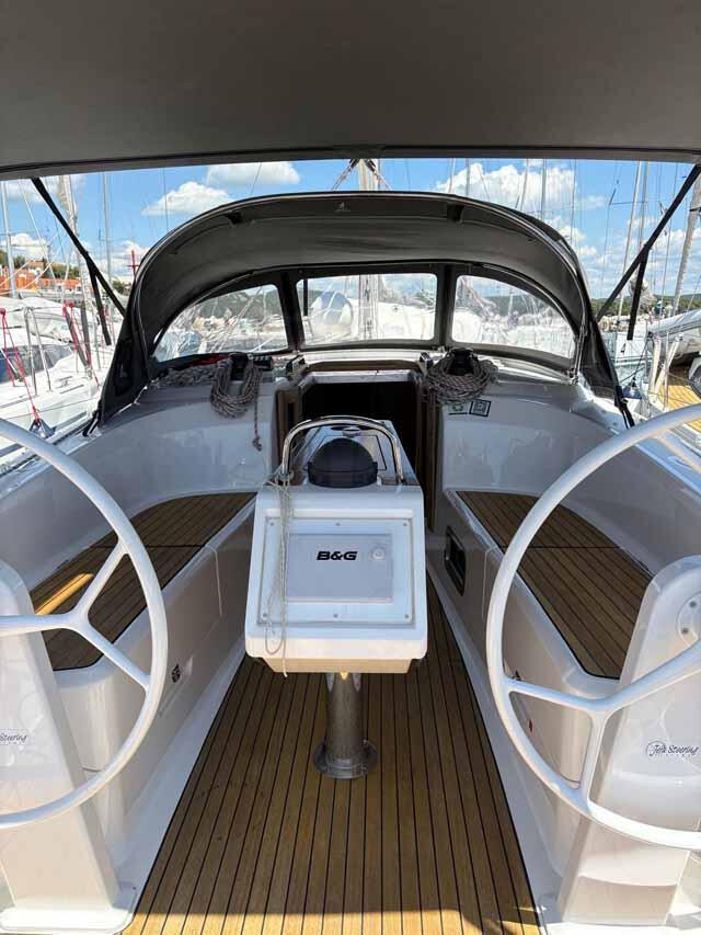 Bavaria Cruiser 34 Style Rocky III