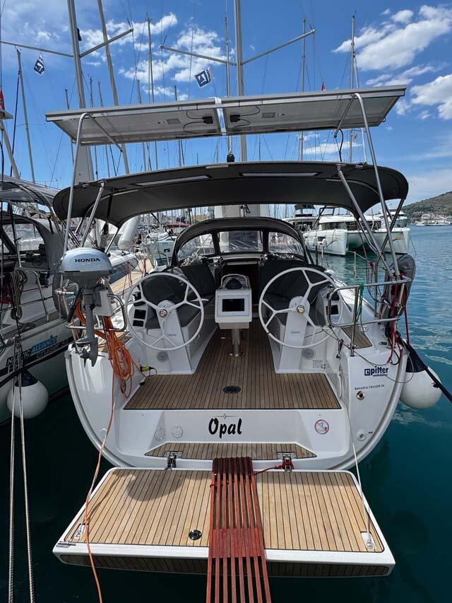 Bavaria Cruiser 34 Style Opal