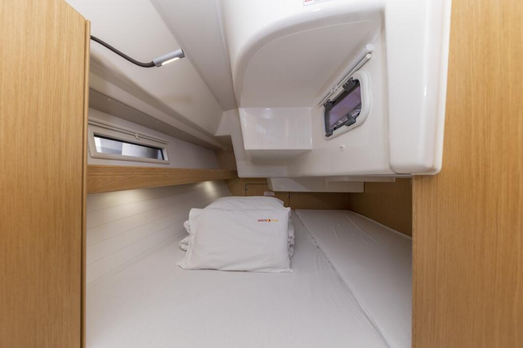 Bavaria Cruiser 34 Style Lena
