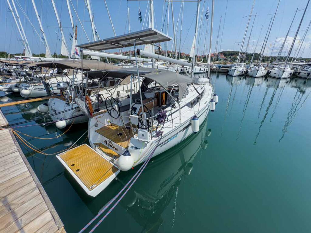 Bavaria Cruiser 34 Hydra