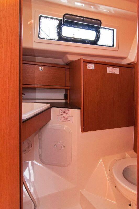Bavaria Cruiser 34 Adria Tina