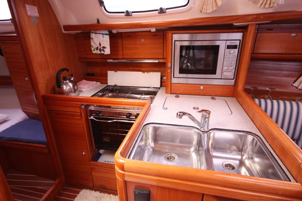 Bavaria Cruiser 34 Little Eva