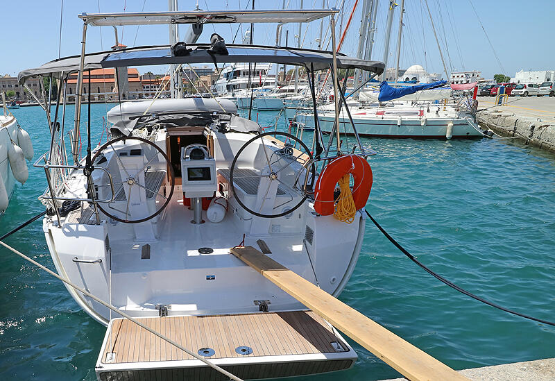 Bavaria Cruiser 37 Nenemia