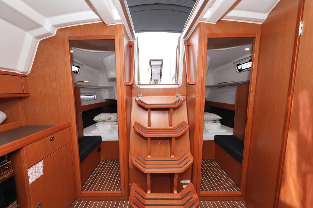 Bavaria Cruiser 37 Spectrum