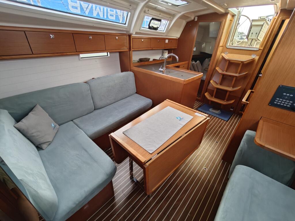 Bavaria Cruiser 37 Bura