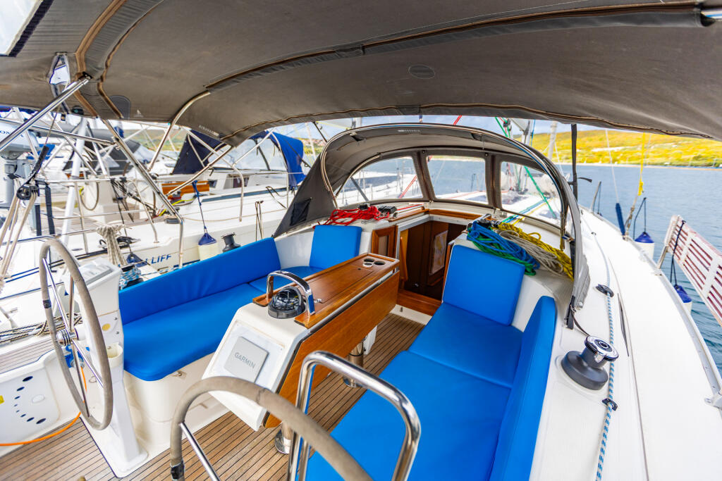 Bavaria Cruiser 37 Fjaka