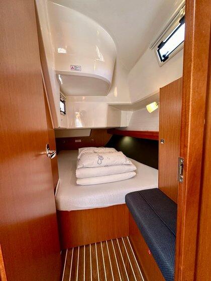 Bavaria Cruiser 37 Emerald