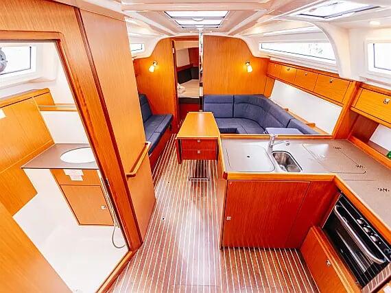 Bavaria Cruiser 37 Flinx