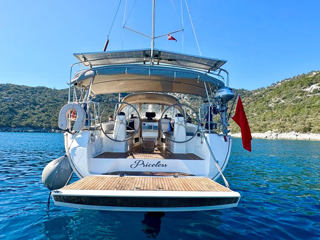 Bavaria Cruiser 40 Priceless