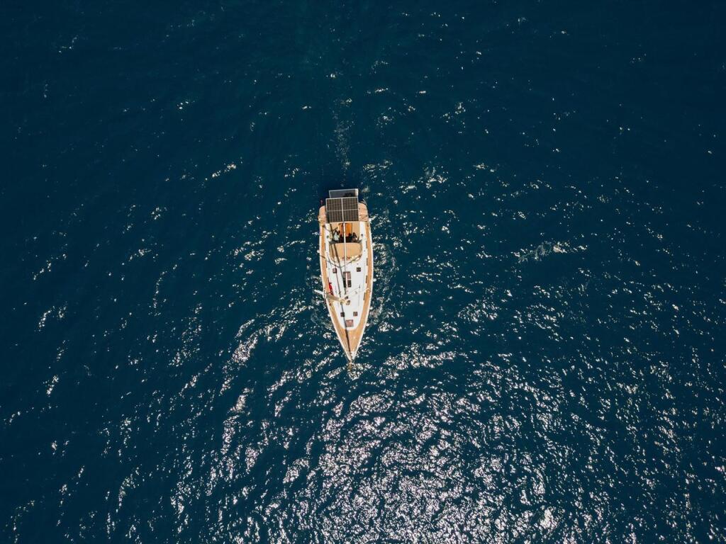 Bavaria Cruiser 40 Spark-1