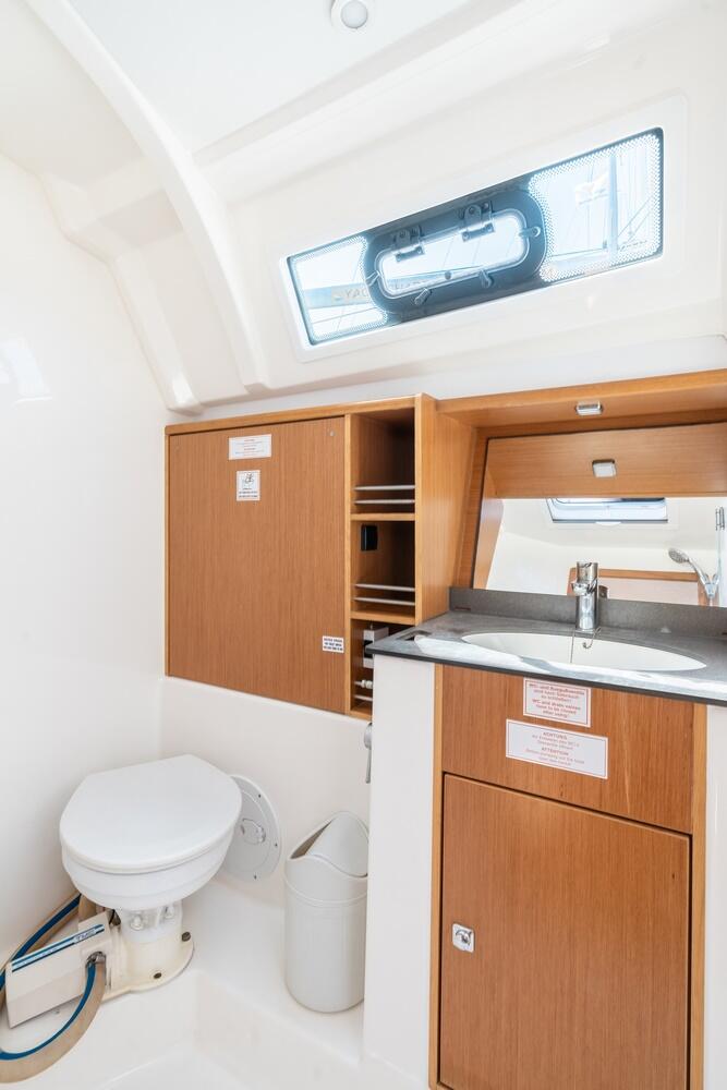 Bavaria Cruiser 41 Alkyoni