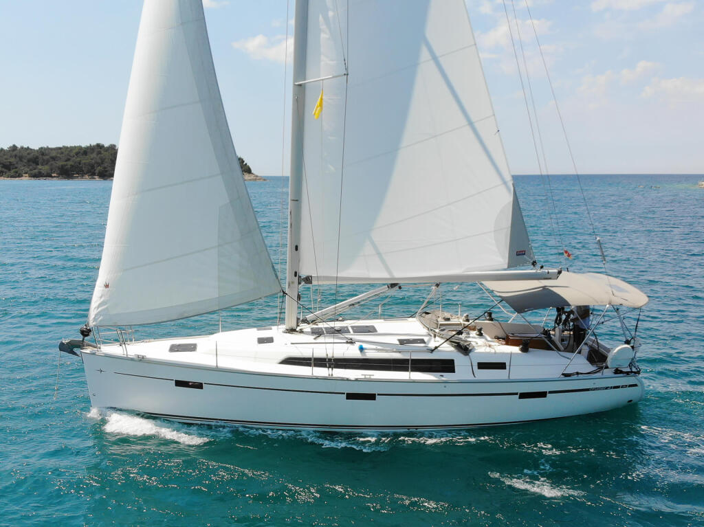 Bavaria Cruiser 41 Raven