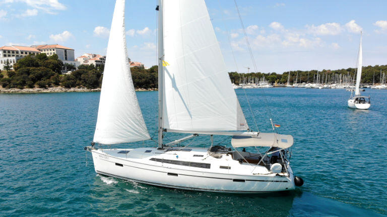 Bavaria Cruiser 41 Raven