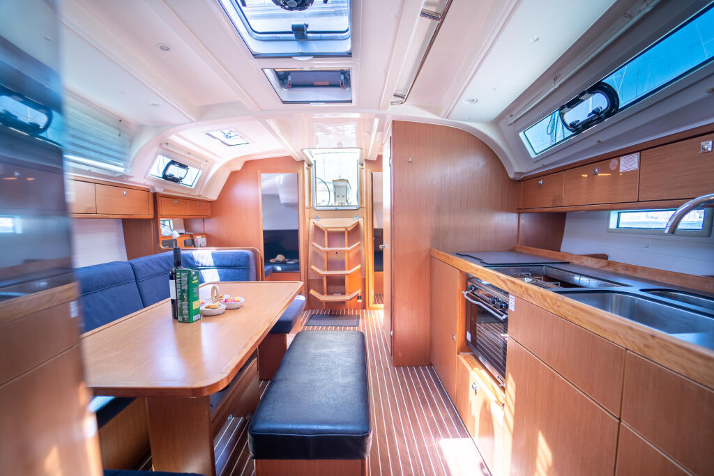 Bavaria Cruiser 41 Enja