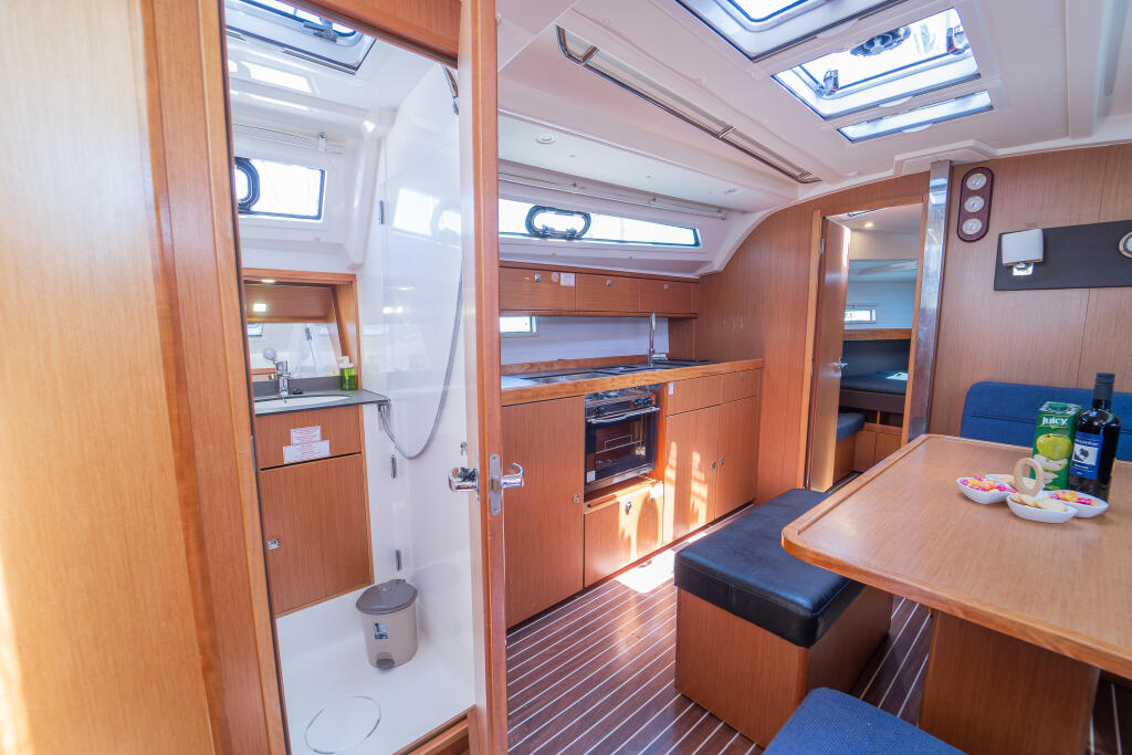 Bavaria Cruiser 41 Enja