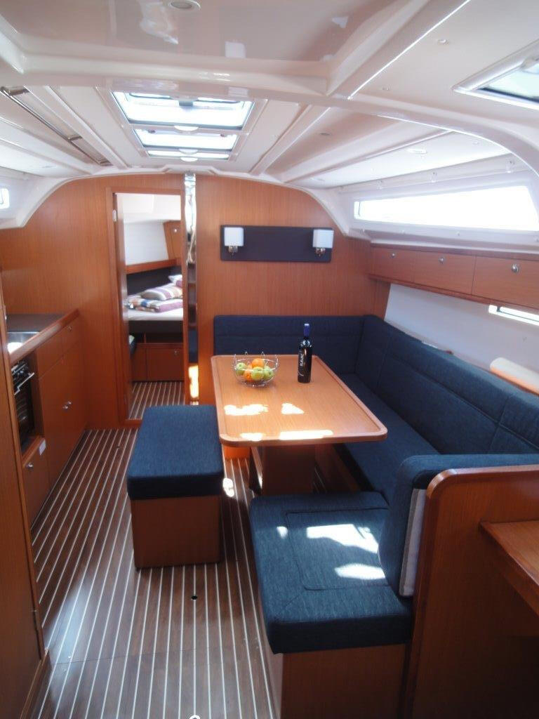 Bavaria Cruiser 41 Ile