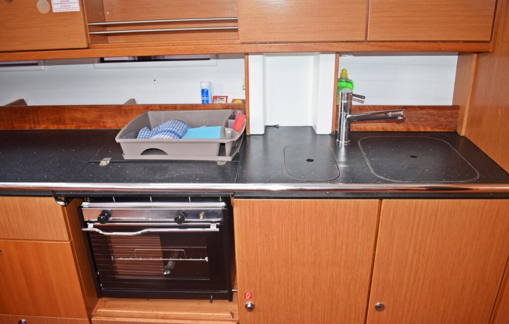 Bavaria Cruiser 45 Tiha