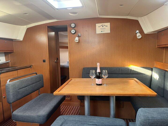 Bavaria Cruiser 45 Grego