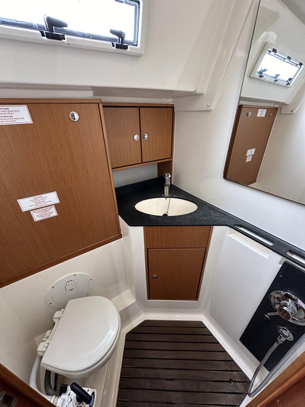 Bavaria Cruiser 45 Grego