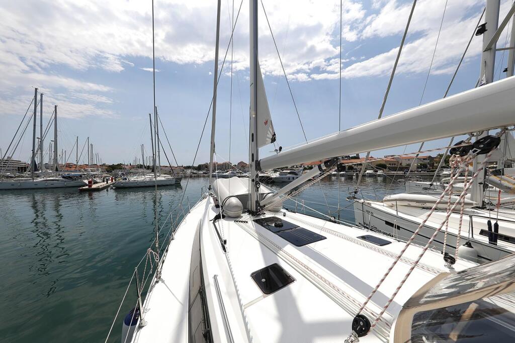 Bavaria Cruiser 46 Style Sunshine