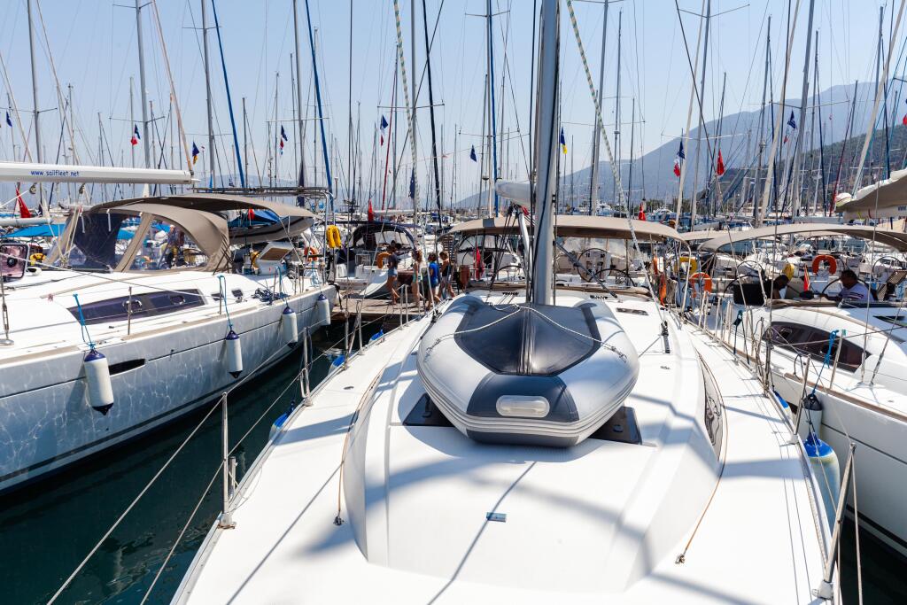 Bavaria Cruiser 46 Sail Vega