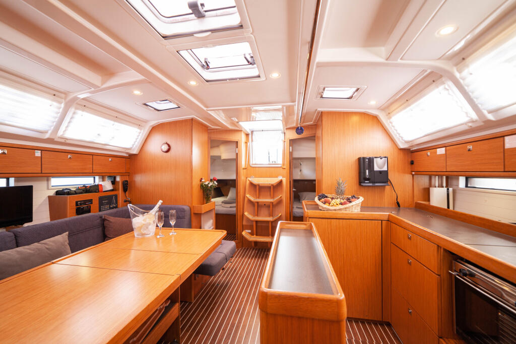 Bavaria Cruiser 46 Sail Vega