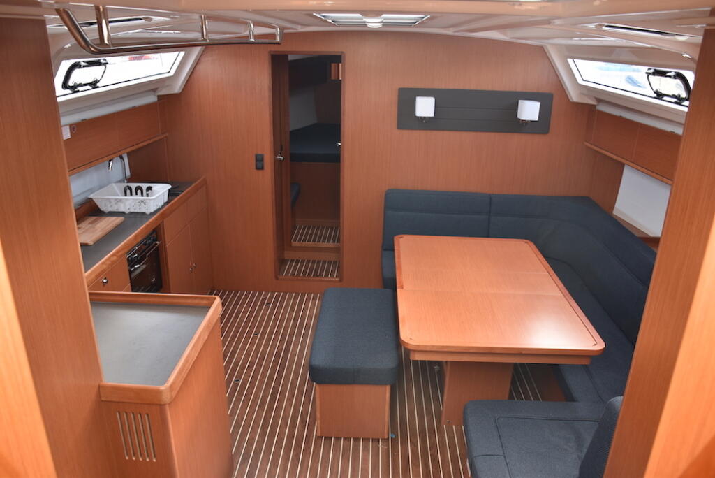 Bavaria Cruiser 46 Malbec