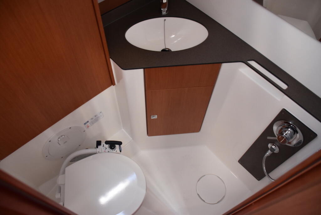 Bavaria Cruiser 46 Malbec