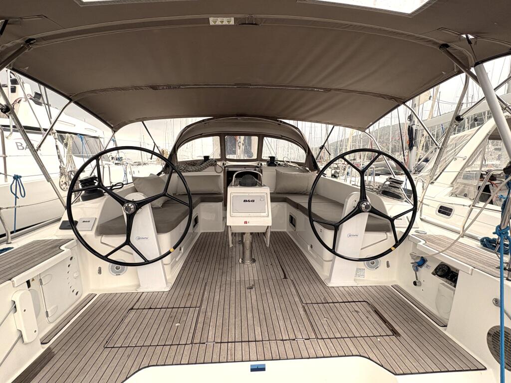 Bavaria Cruiser 46 Sail Betelgeuse