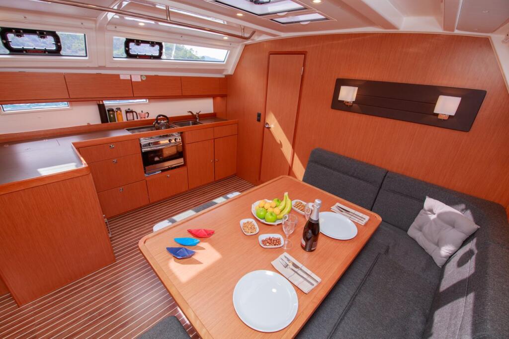 Bavaria Cruiser 46 Jenga