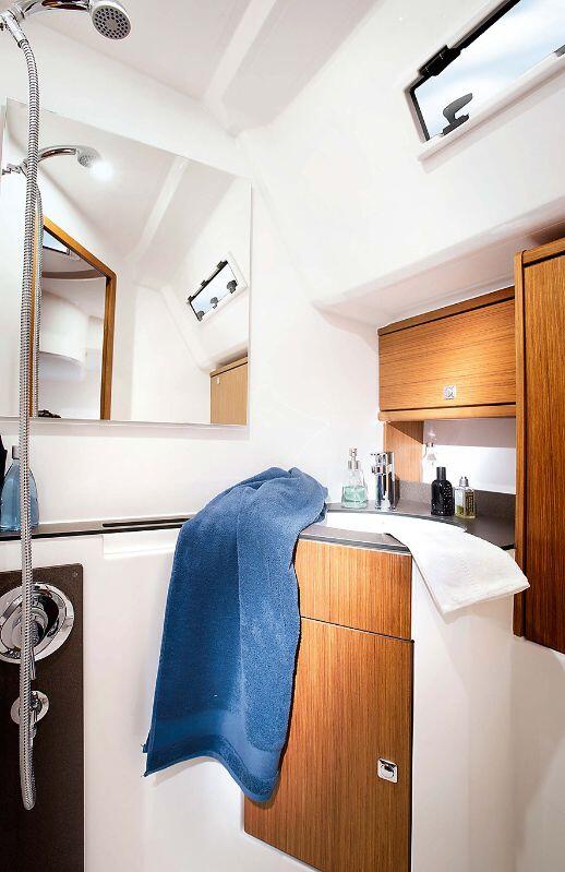 Bavaria Cruiser 46 Nauti Girl