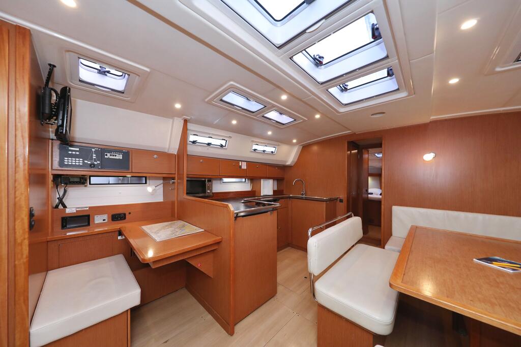 Bavaria Cruiser 50 Siegal