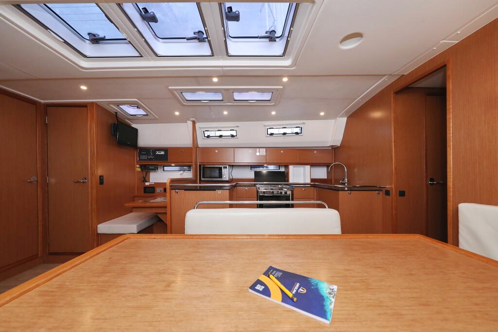 Bavaria Cruiser 50 Siegal