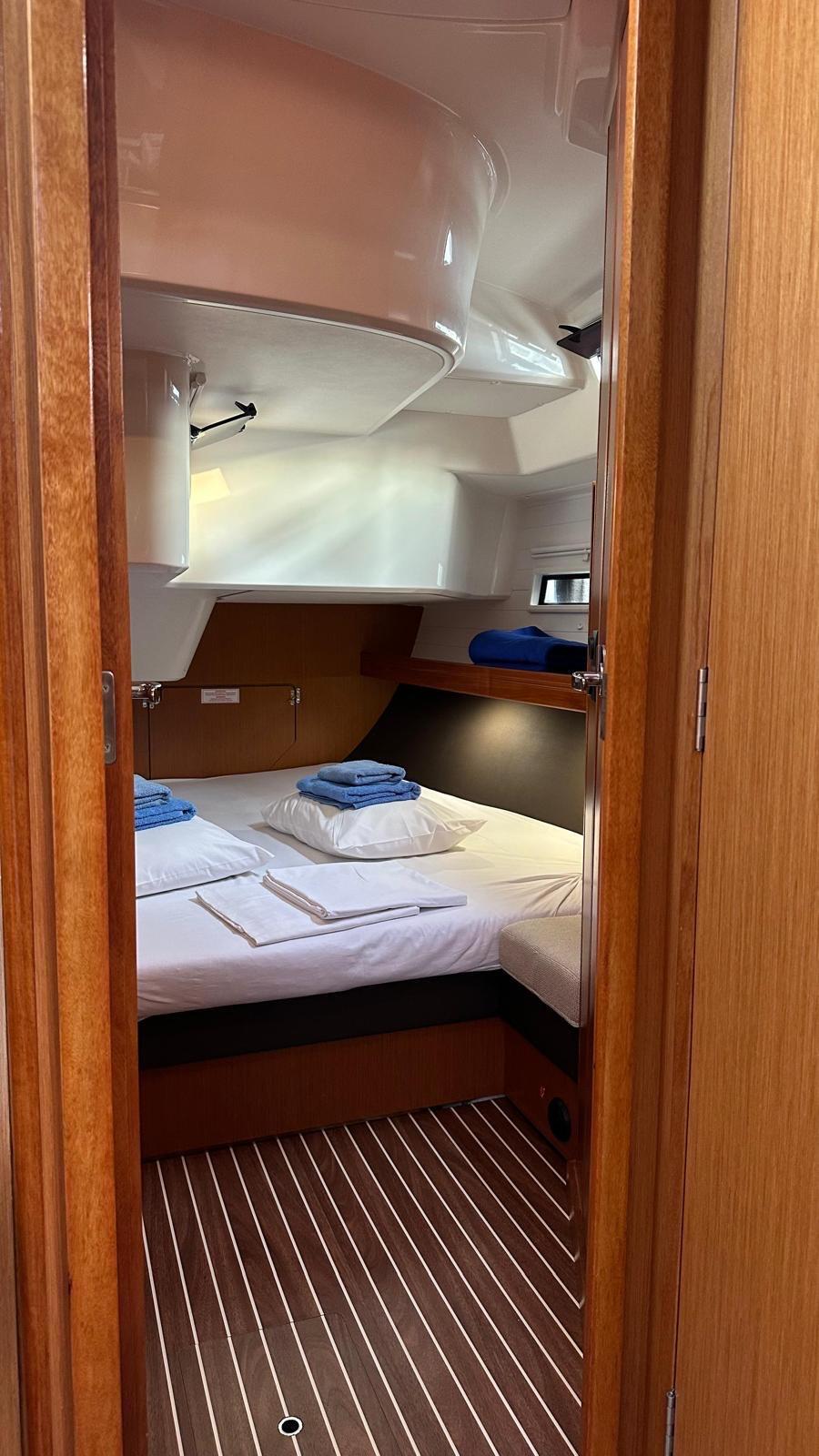 Bavaria Cruiser 51 Mango