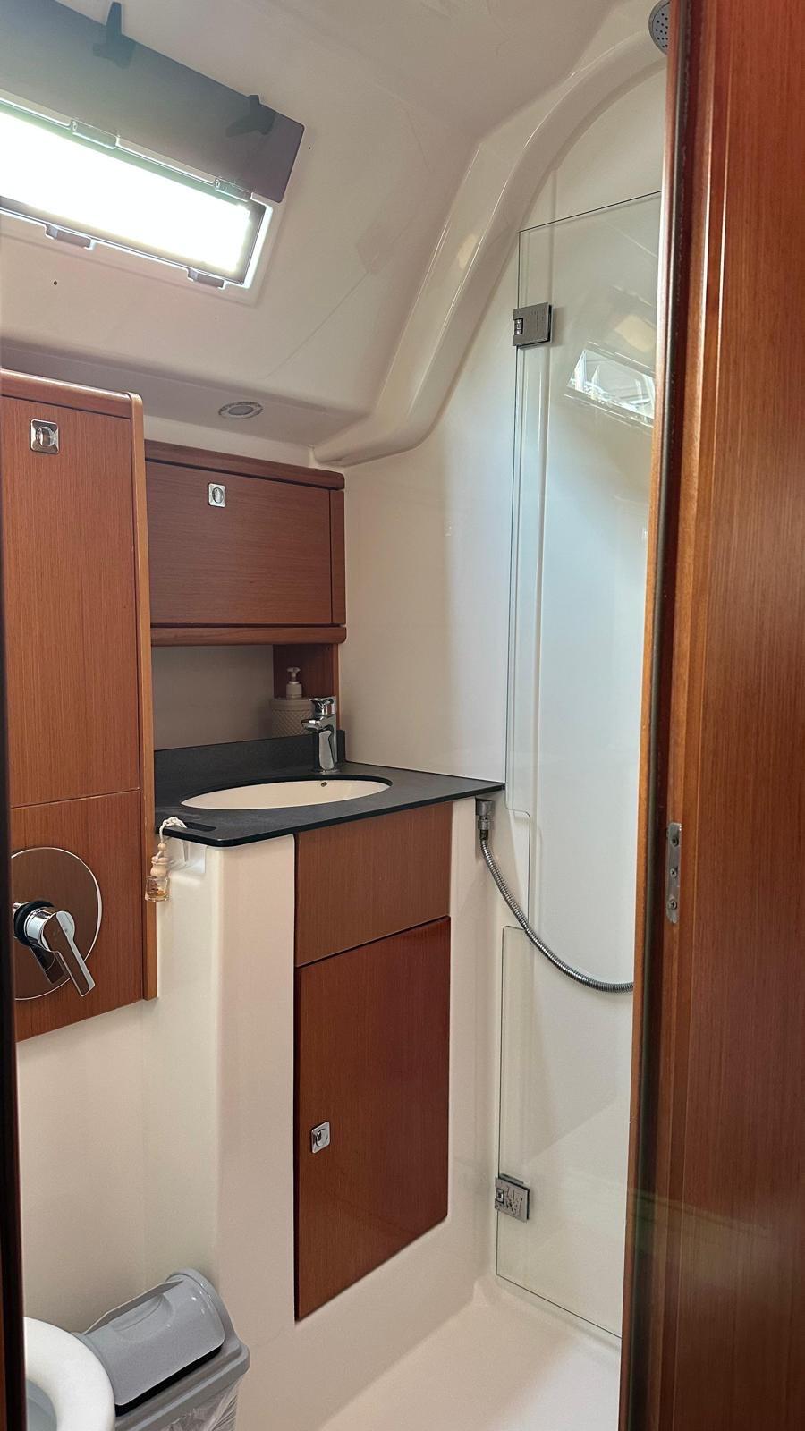 Bavaria Cruiser 51 Mango