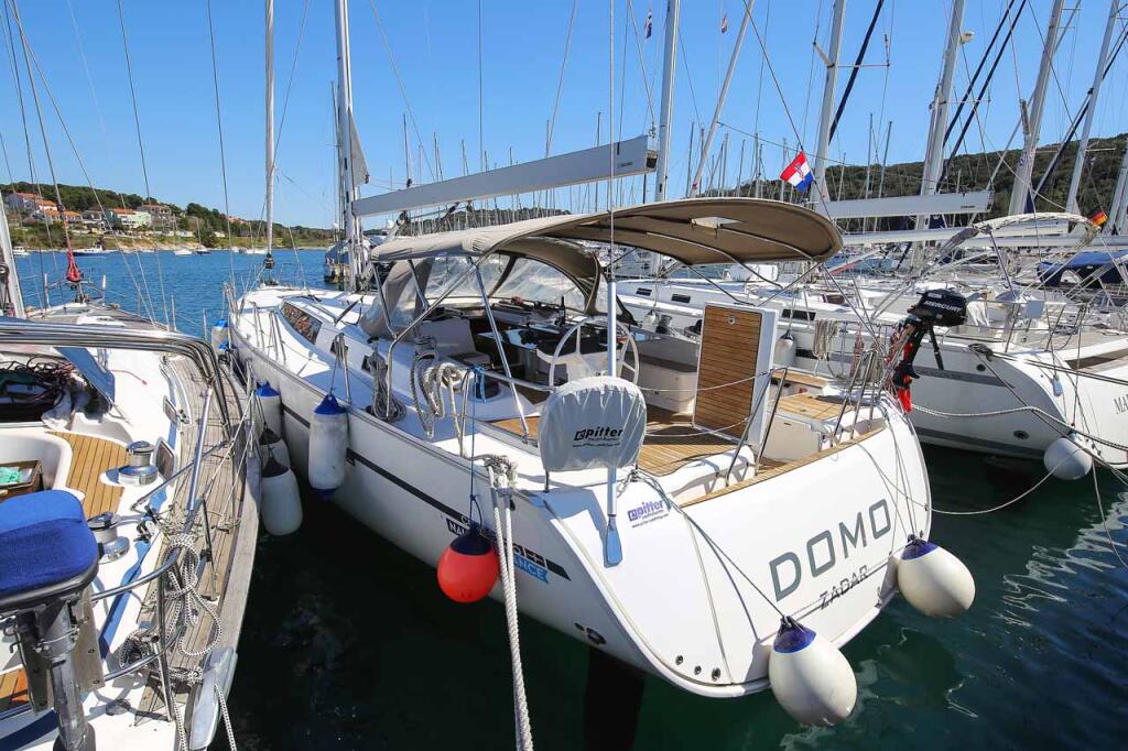 Bavaria Cruiser 56 Domo