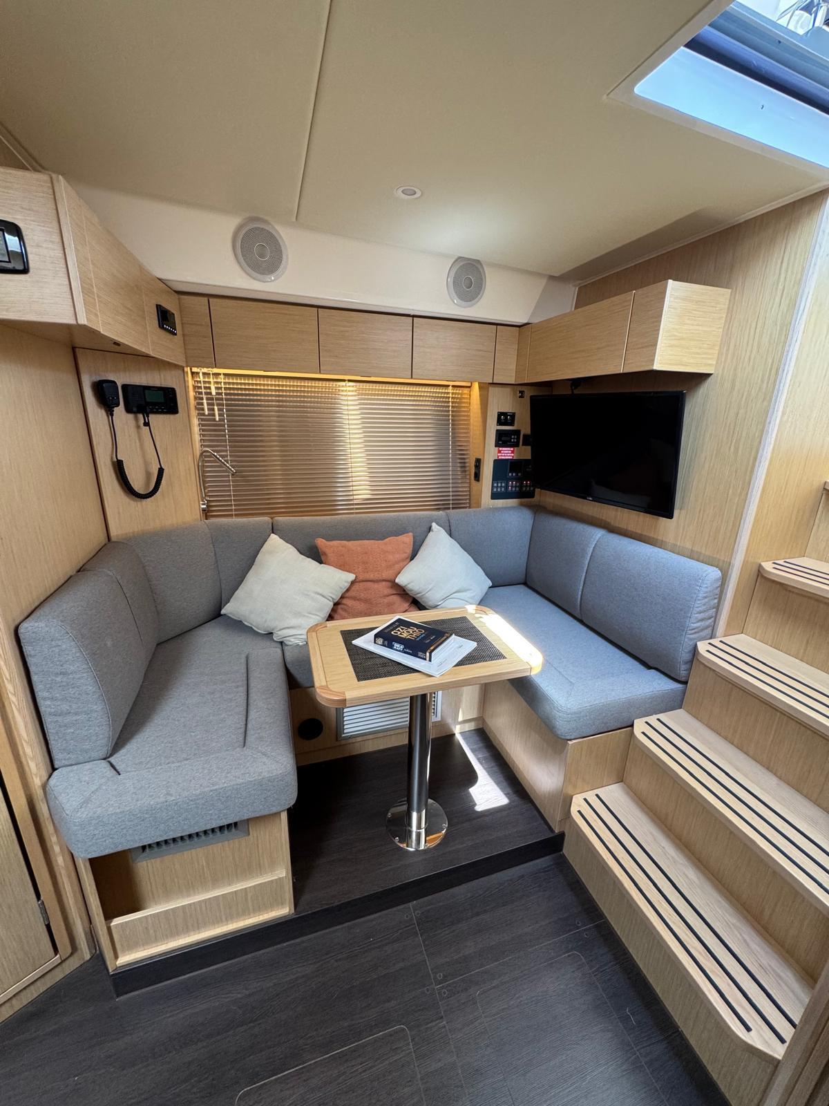 Bavaria SR41 Ivana