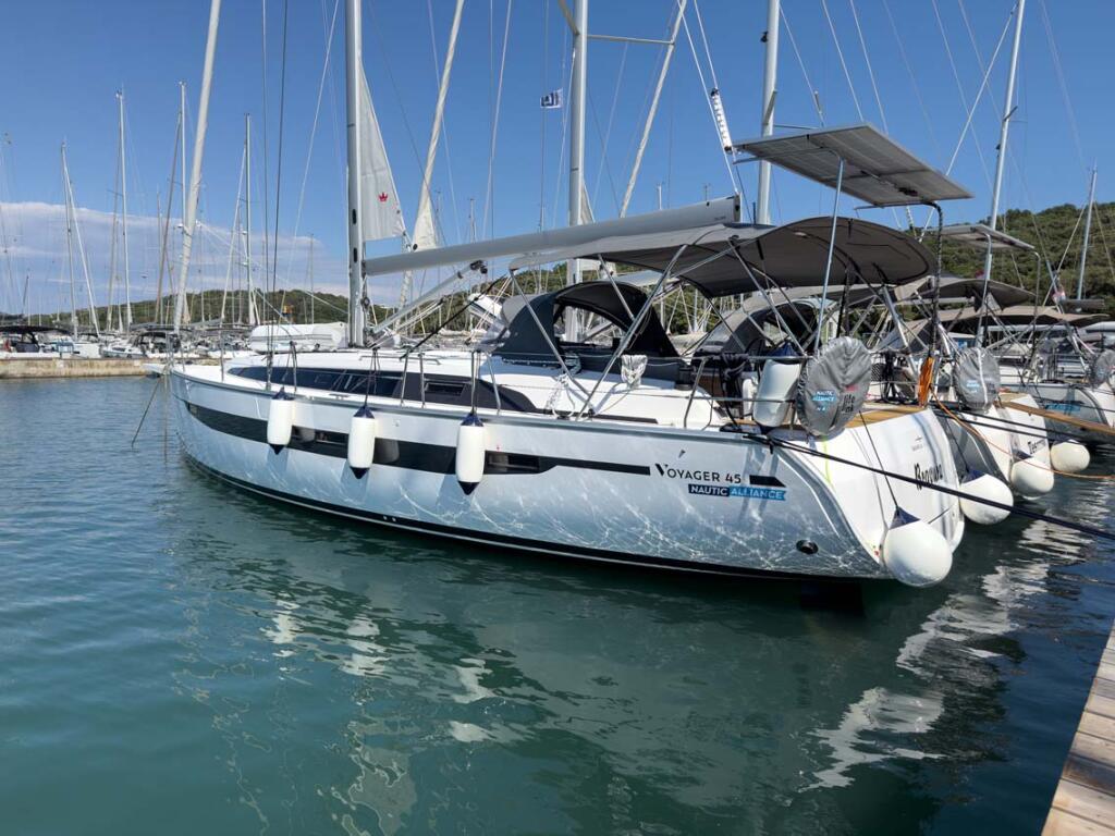 Bavaria Voyager 45 Bravura