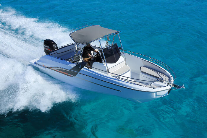 Beneteau Upaya