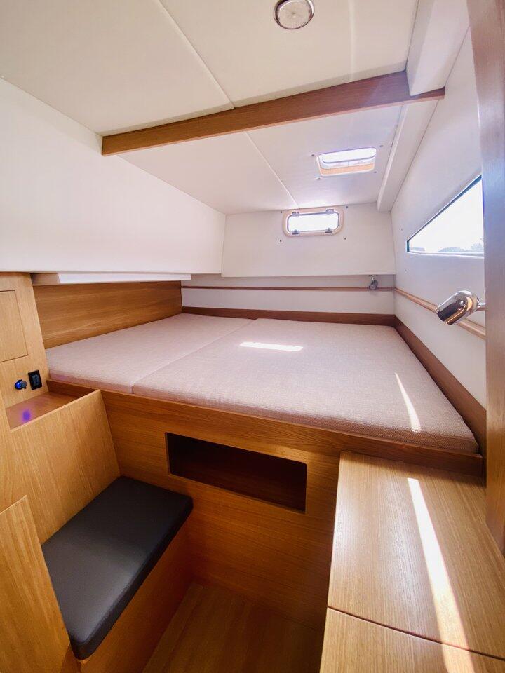 C-Cat 37 Altair