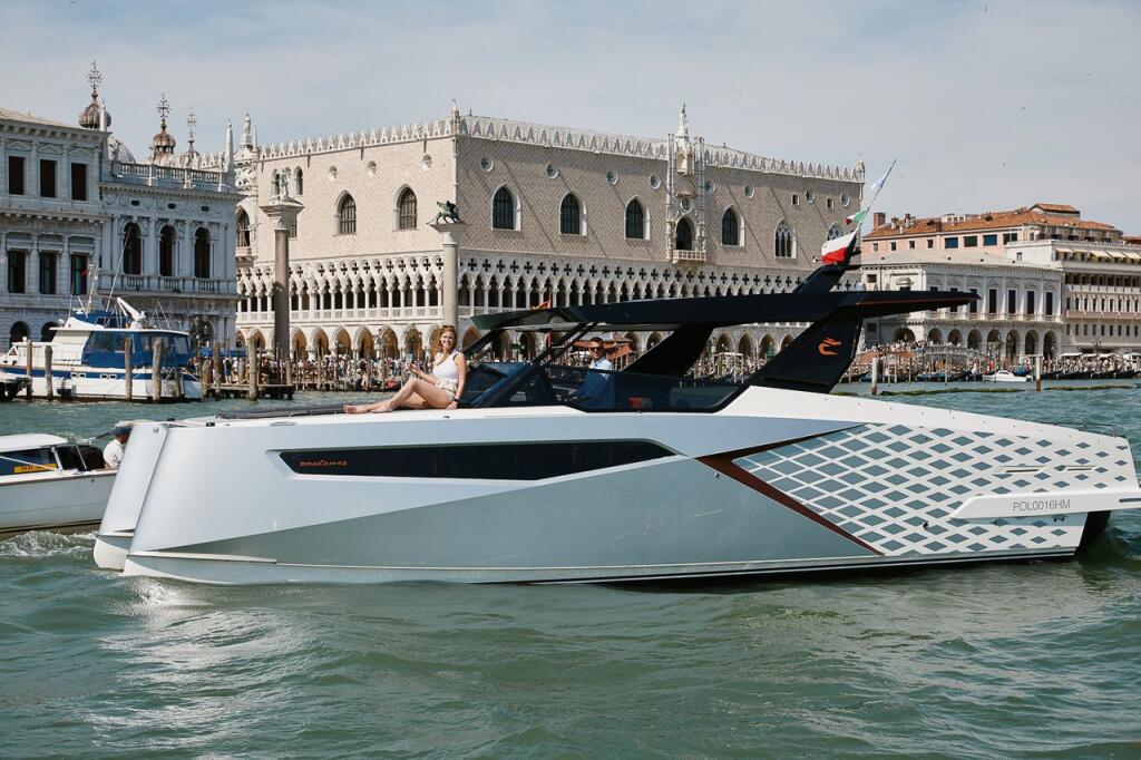 Dracan 42 Gemini