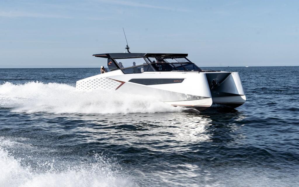 Dracan 42 Gemini