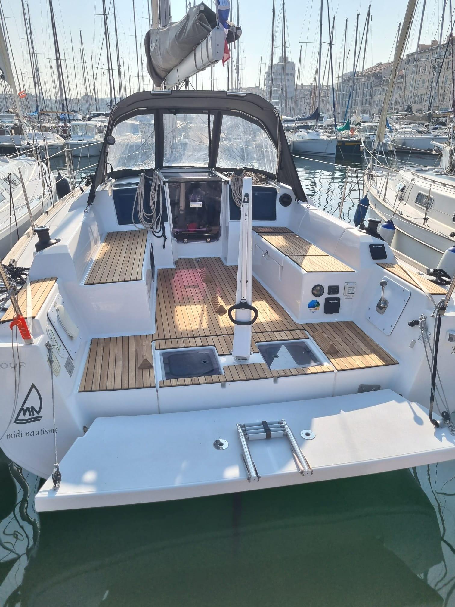 Dufour 32 Major Tom