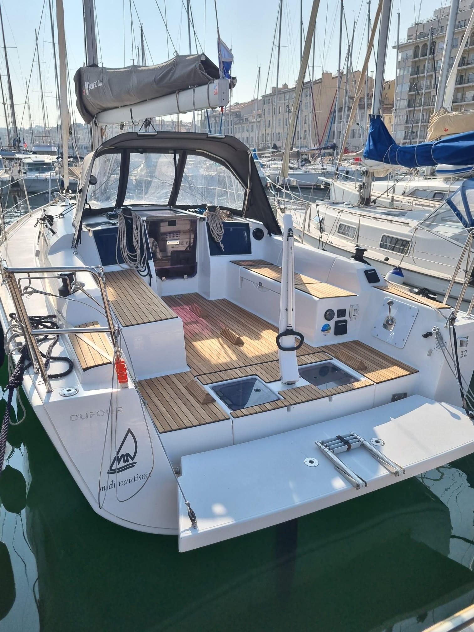 Dufour 32 Major Tom