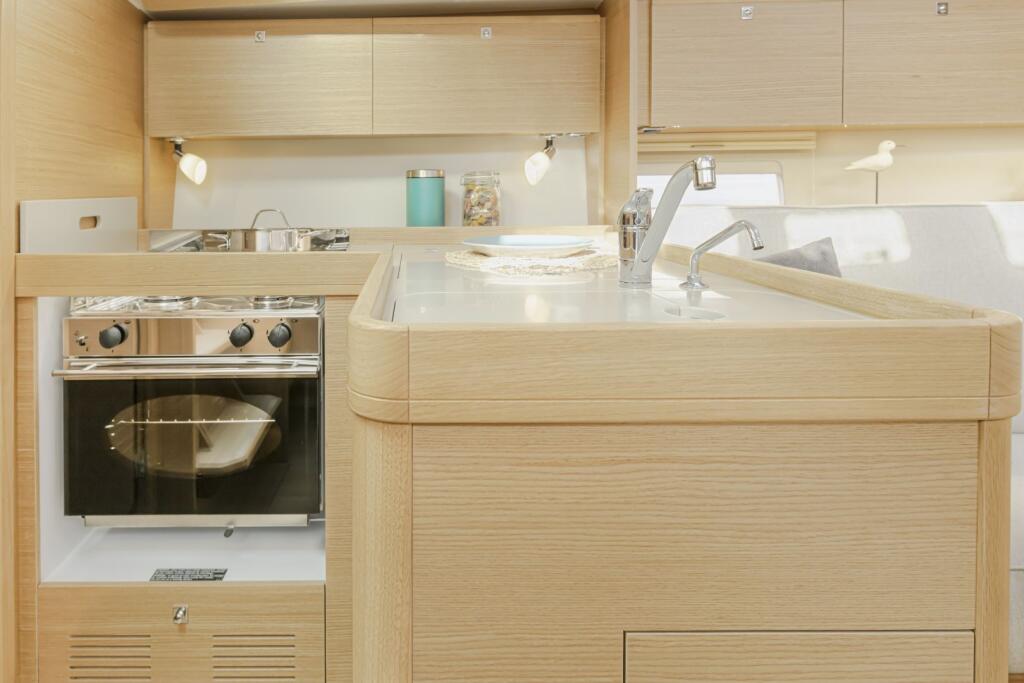 Dufour 360 GL Joy Planet