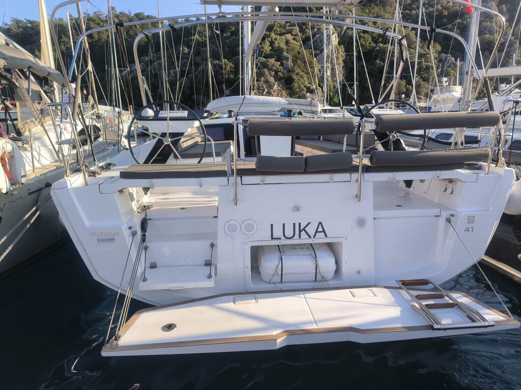 Dufour 37 Momo
