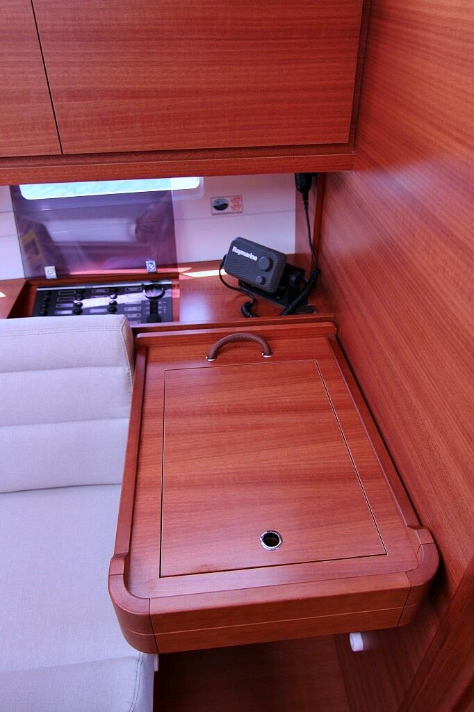 Dufour 382 GL Louise